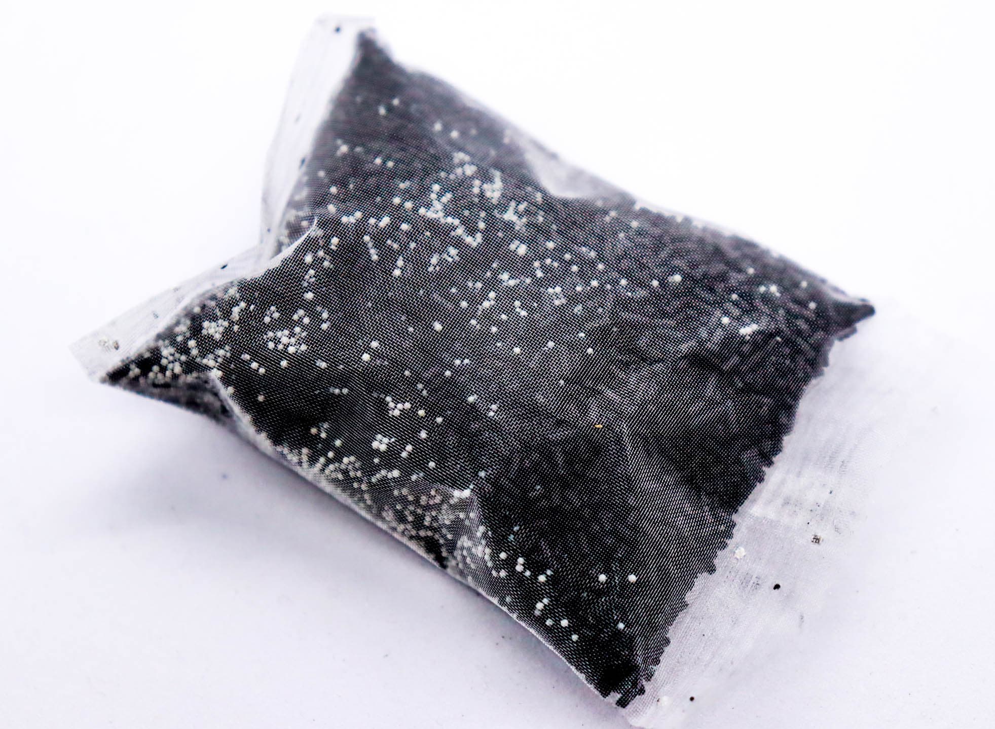 Aquarium Carbon (1 Month / 4 Pack) *wholesale*