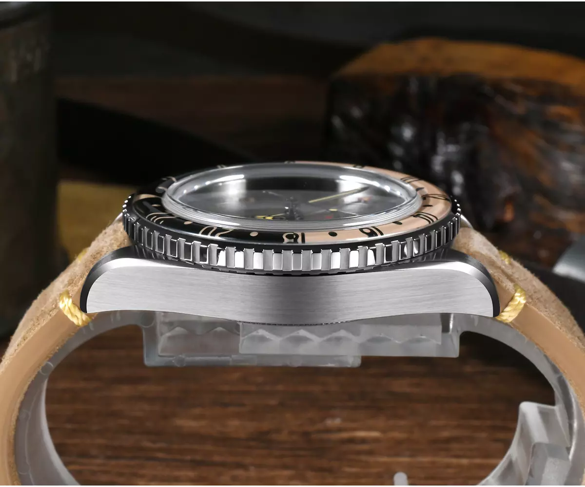San Martin Watches New SN0134-G1 40mm NH34 Movement GMT Mechanical Watch C3 Lume Gradient Dial 200M Water Resistant - thumbnail 3