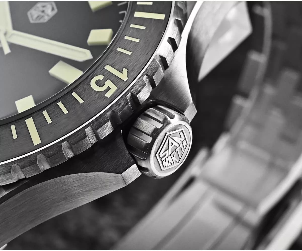 SAN MARTIN NEW VERSION SN0012-GB ST2130 MOVEMENT original mechanical watch 200 meters waterproof with stainless steel bracelet - thumbnail 9