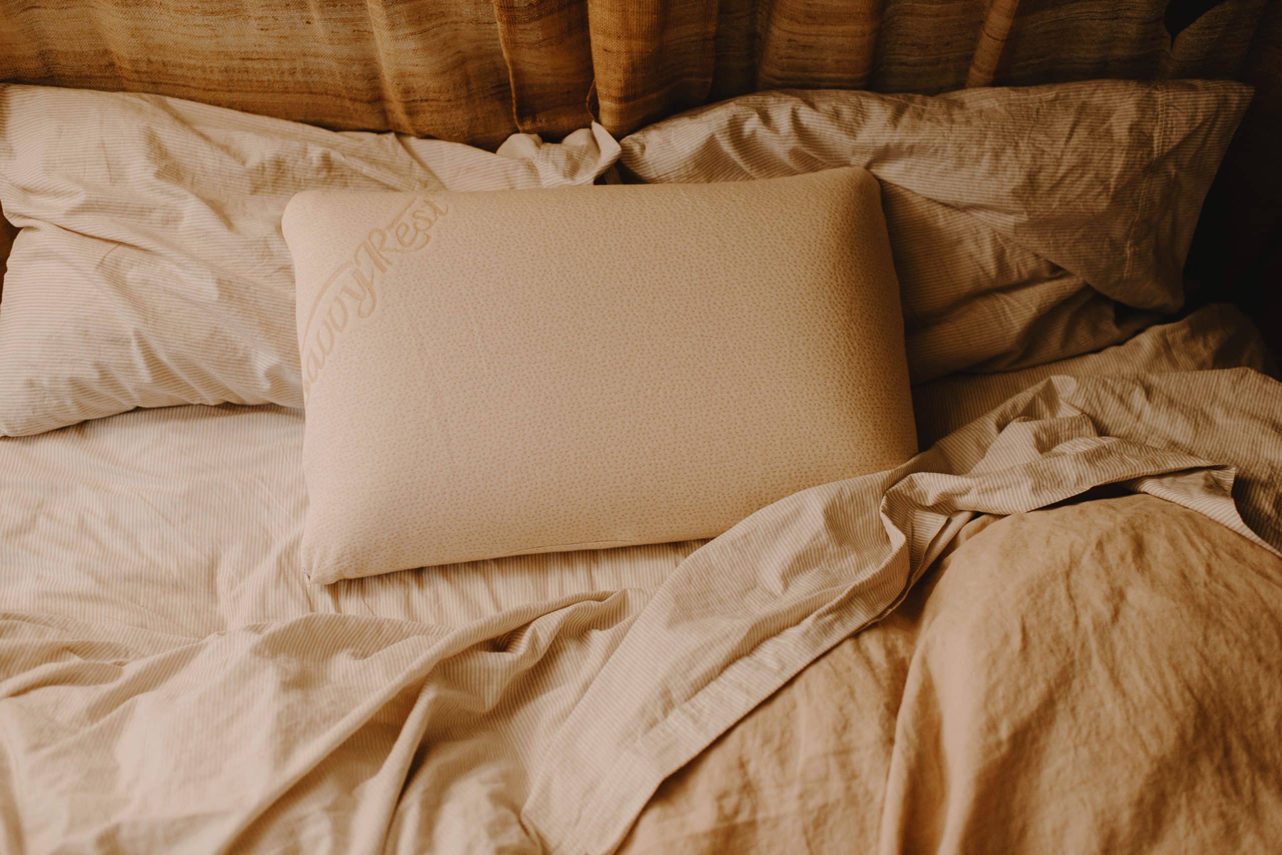 Natural Talalay Pillow - thumbnail 4