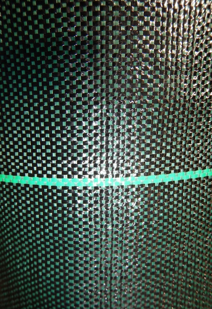 Green Woven Ground Cover - thumbnail 2