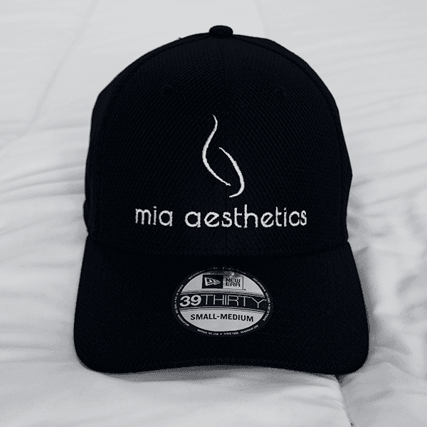 Core ‘Mia Aesthetics’ Cap – White Embroidery