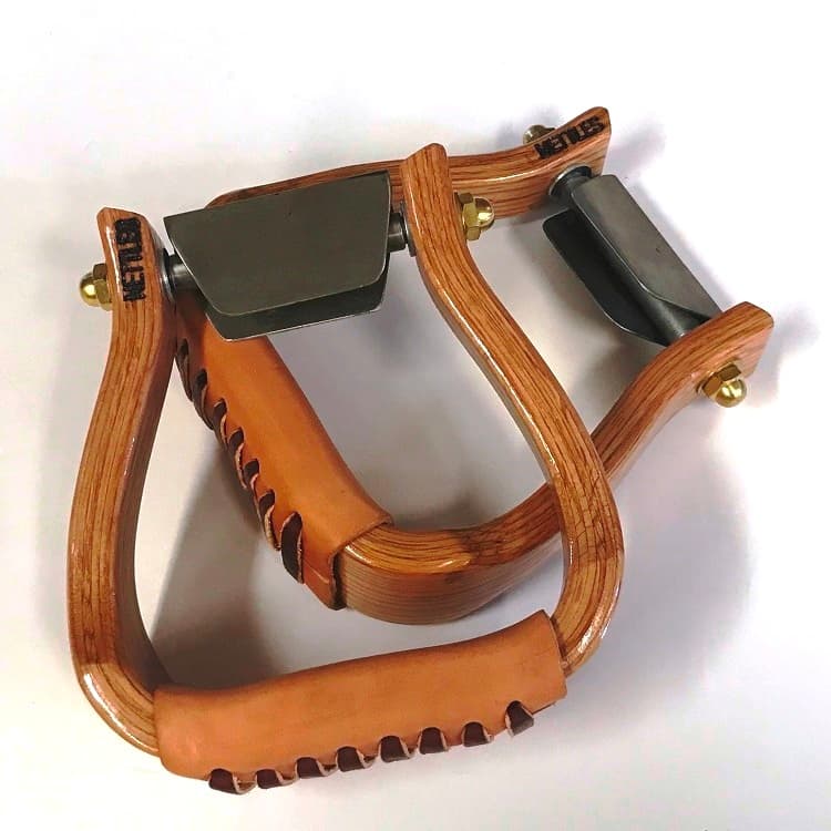 Nettles Half Breed W/Leveler Premium Stirrups