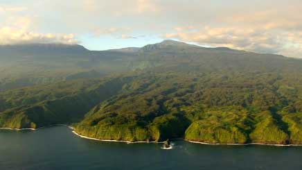 Kona Sunshine Helicopters Volcano Tour - thumbnail 4