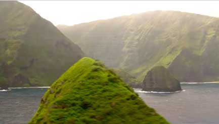 Kona Sunshine Helicopters Volcano Tour - thumbnail 2