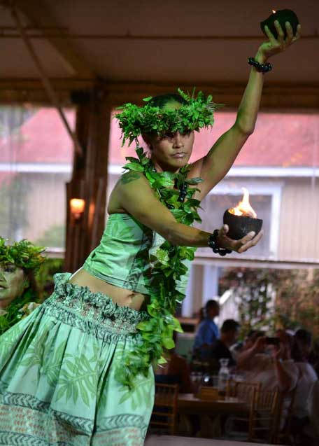 Kauai Luau Kalamaku – A Hawaiian Experience - thumbnail 9