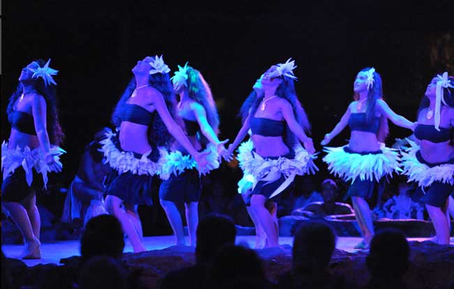 Kauai Luau Kalamaku – A Hawaiian Experience - thumbnail 3