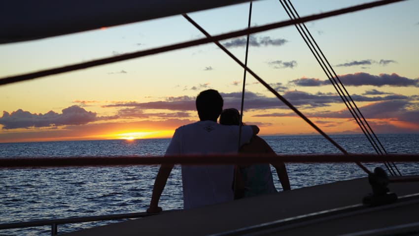 Hawaii Nautical Oahu – Sunset Sail - thumbnail 4