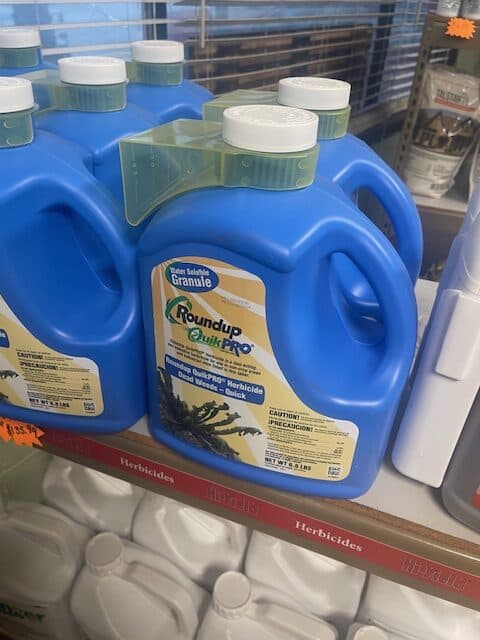 RoundUp QuickPRO – Fast-Acting, Professional-Grade Weed Control