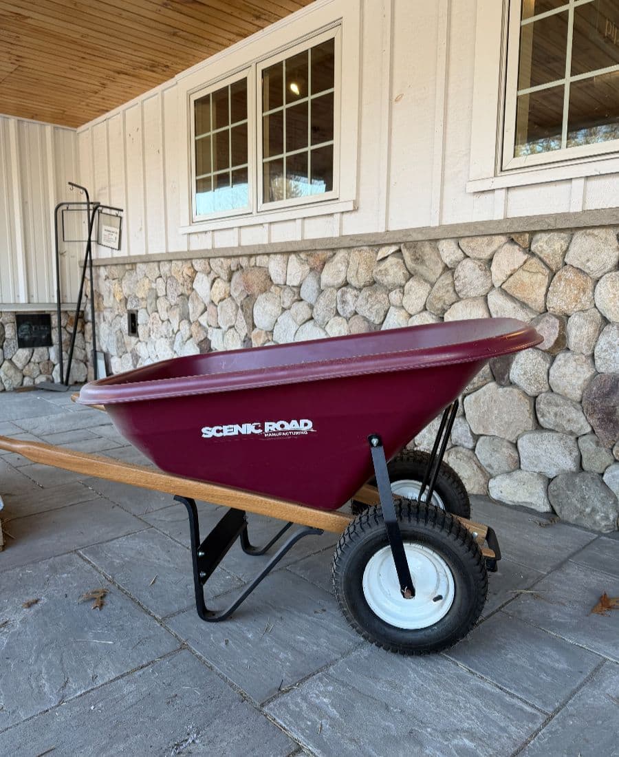 Scenic Road Wheelbarrow 8CF