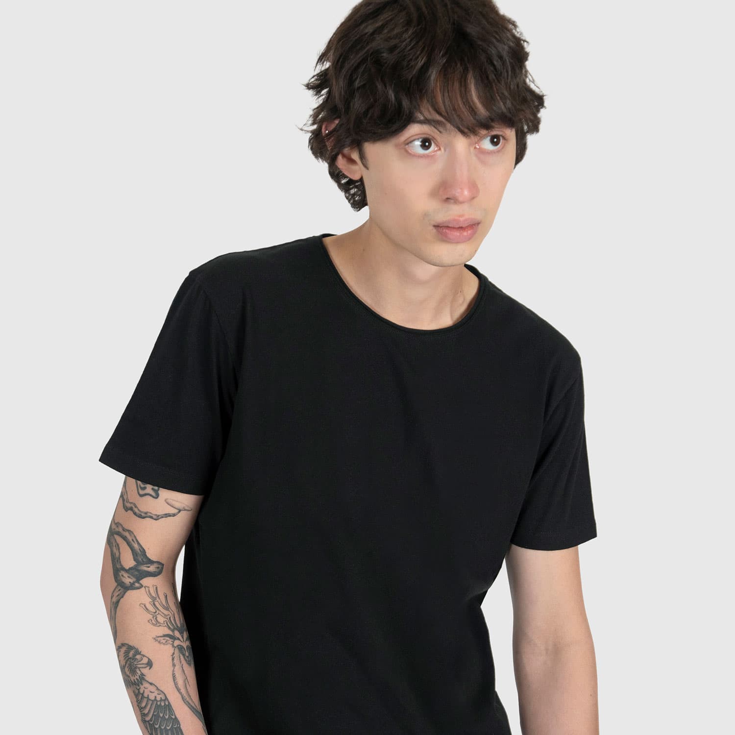 Dodge – Black Cotton T-Shirt with Raw Neck - thumbnail 4