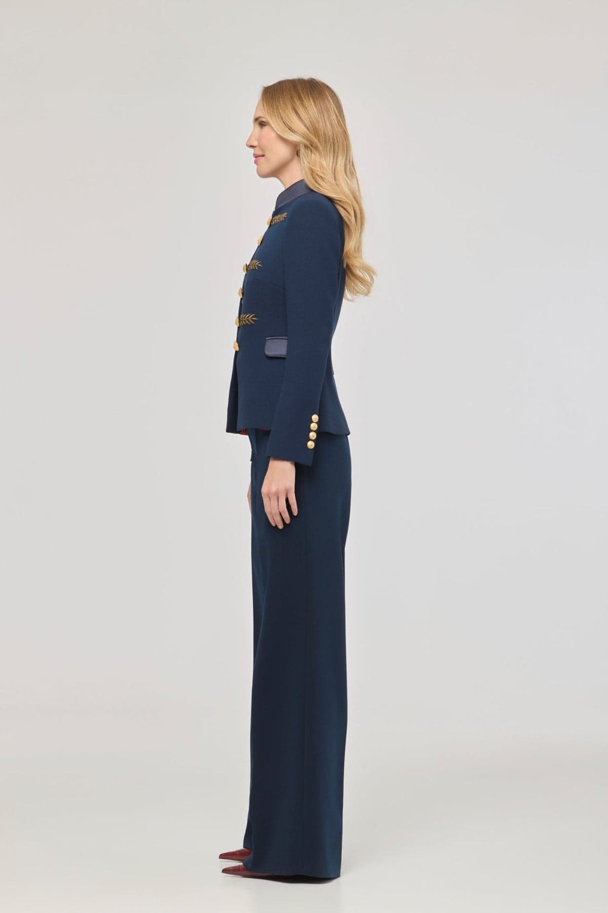 Renata Gold Embroidered Navy Short Blazer – Limited Edition - thumbnail 10