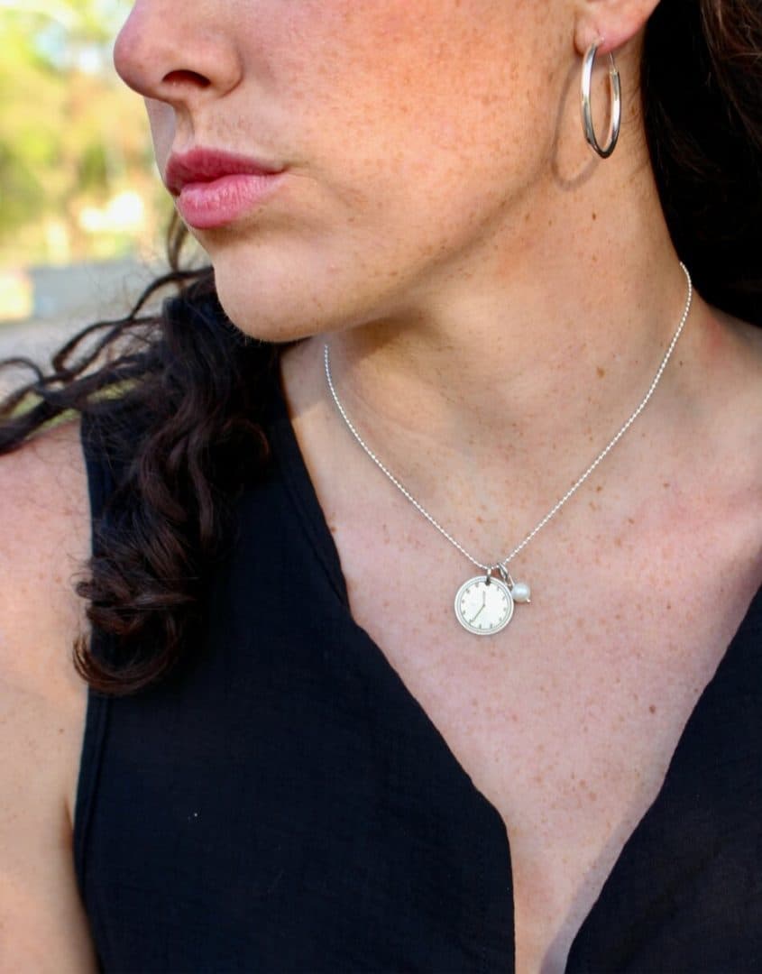 Timeless Memories Necklace - thumbnail 4