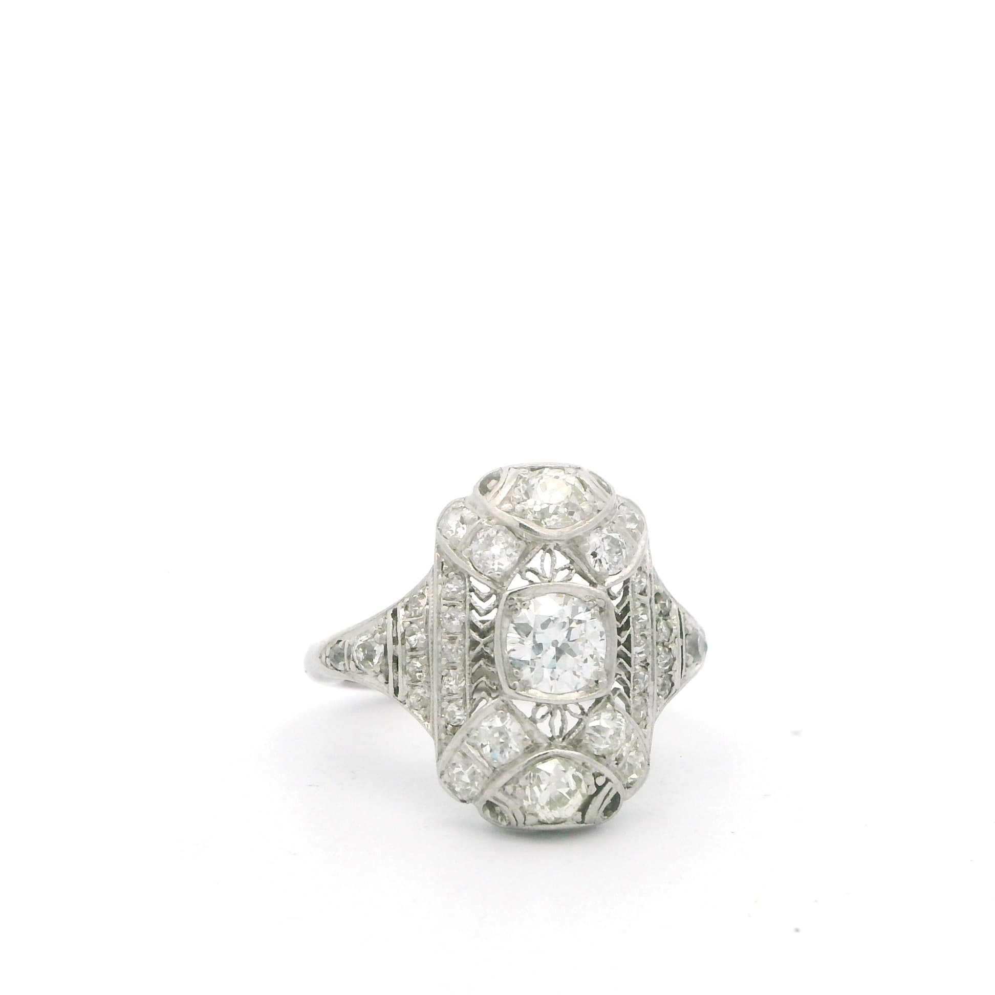 1920’s Filigree and Diamond Ring - thumbnail 2