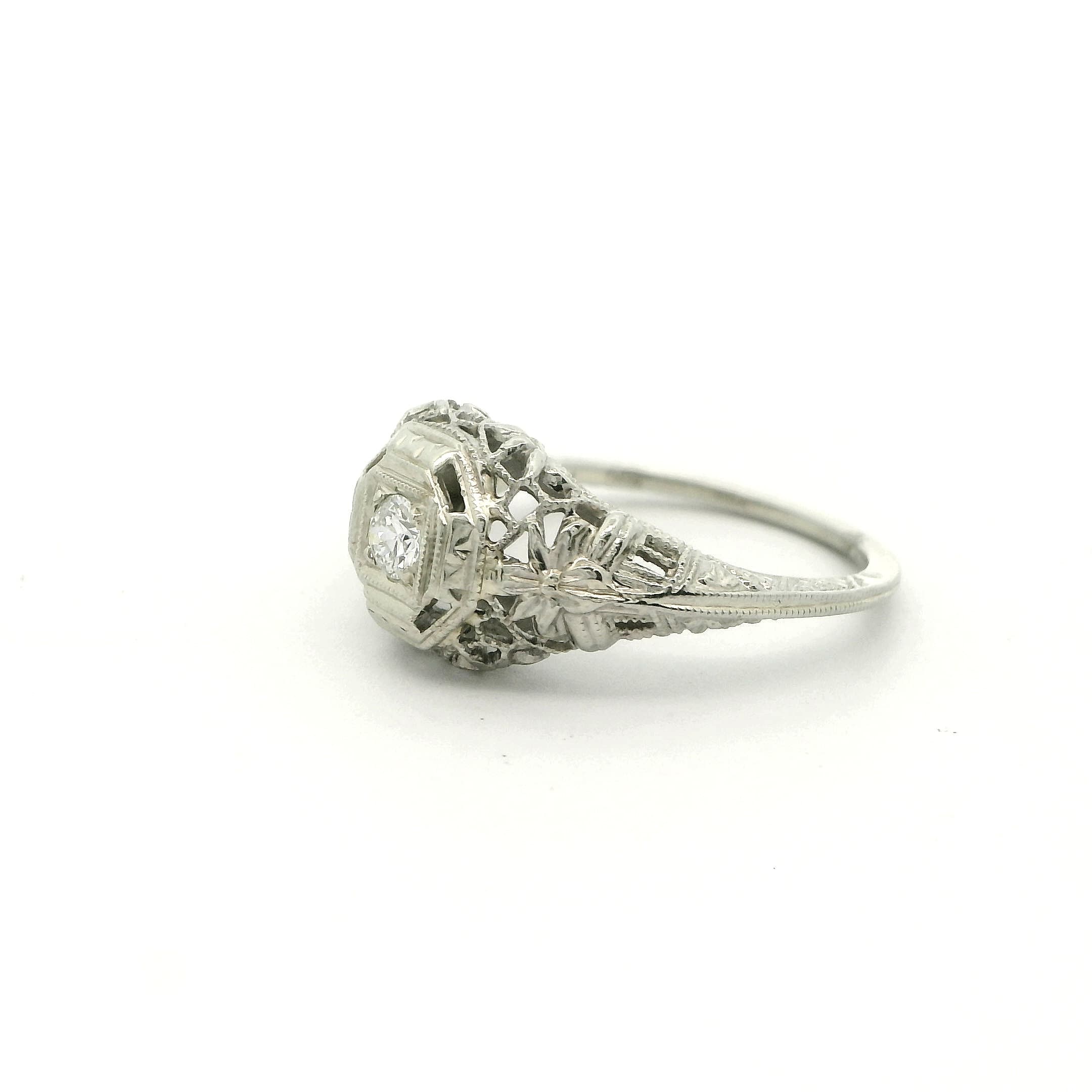 1920’s Filigree 18k White Gold Ring - thumbnail 4