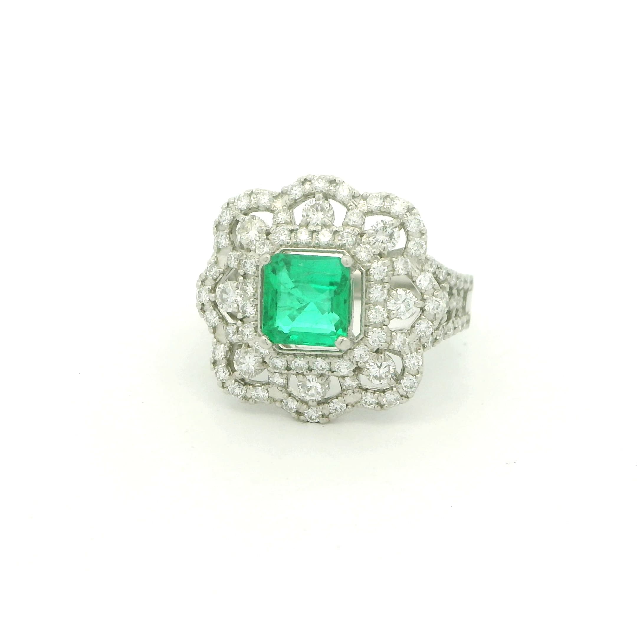 Vintage Inspired Platinum and Emerald Ring - thumbnail 3