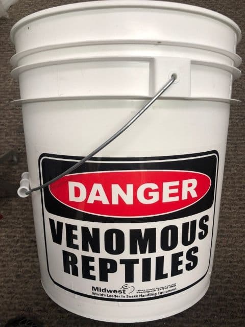 Danger Label Bucket 7×10″