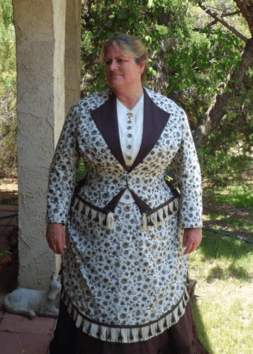 TV403 – 1872 Vested Bodice - thumbnail 2