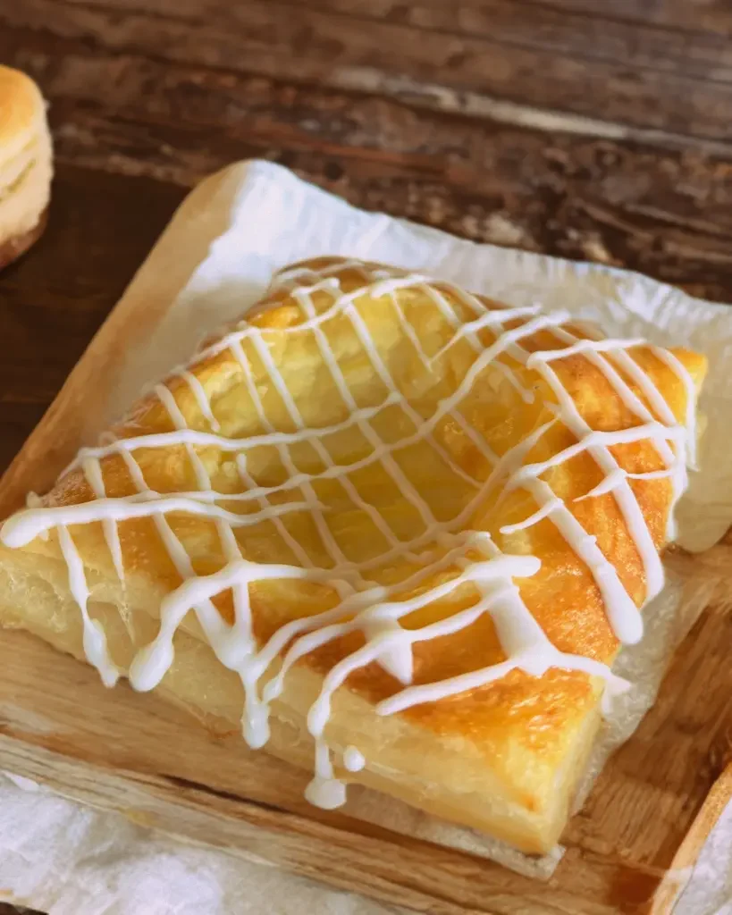 Cheese Danish