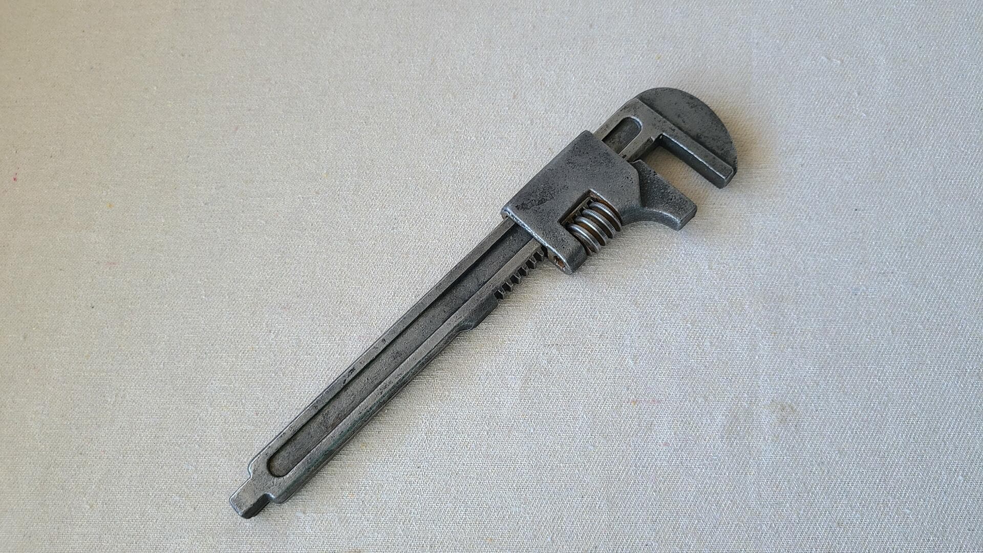 Vintage Ford Monkey Wrench Made in Canada - thumbnail 5