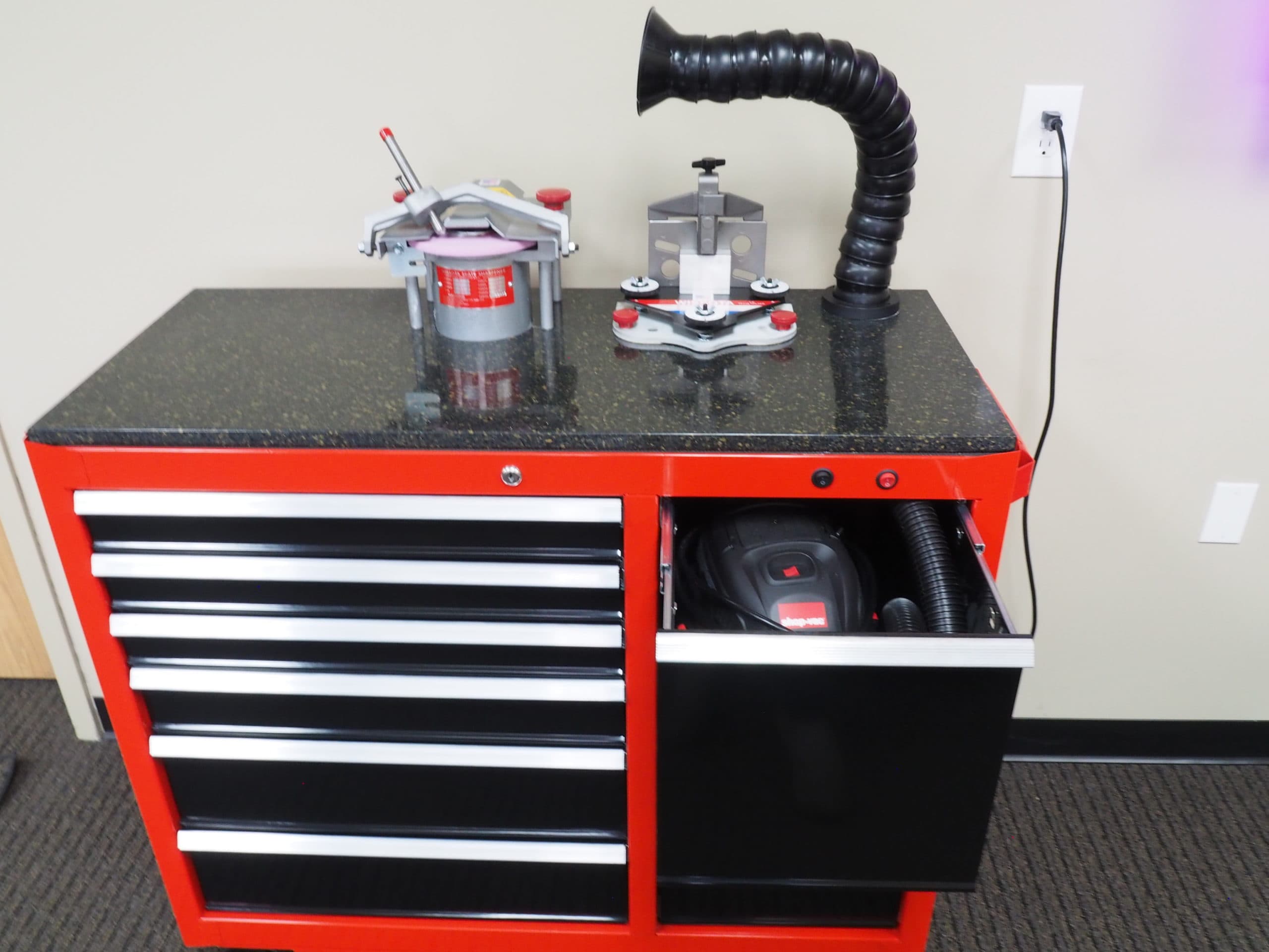 911 Pro Series Skate Sharpener – Red/Black – Order Only 4 week lead time - thumbnail 4