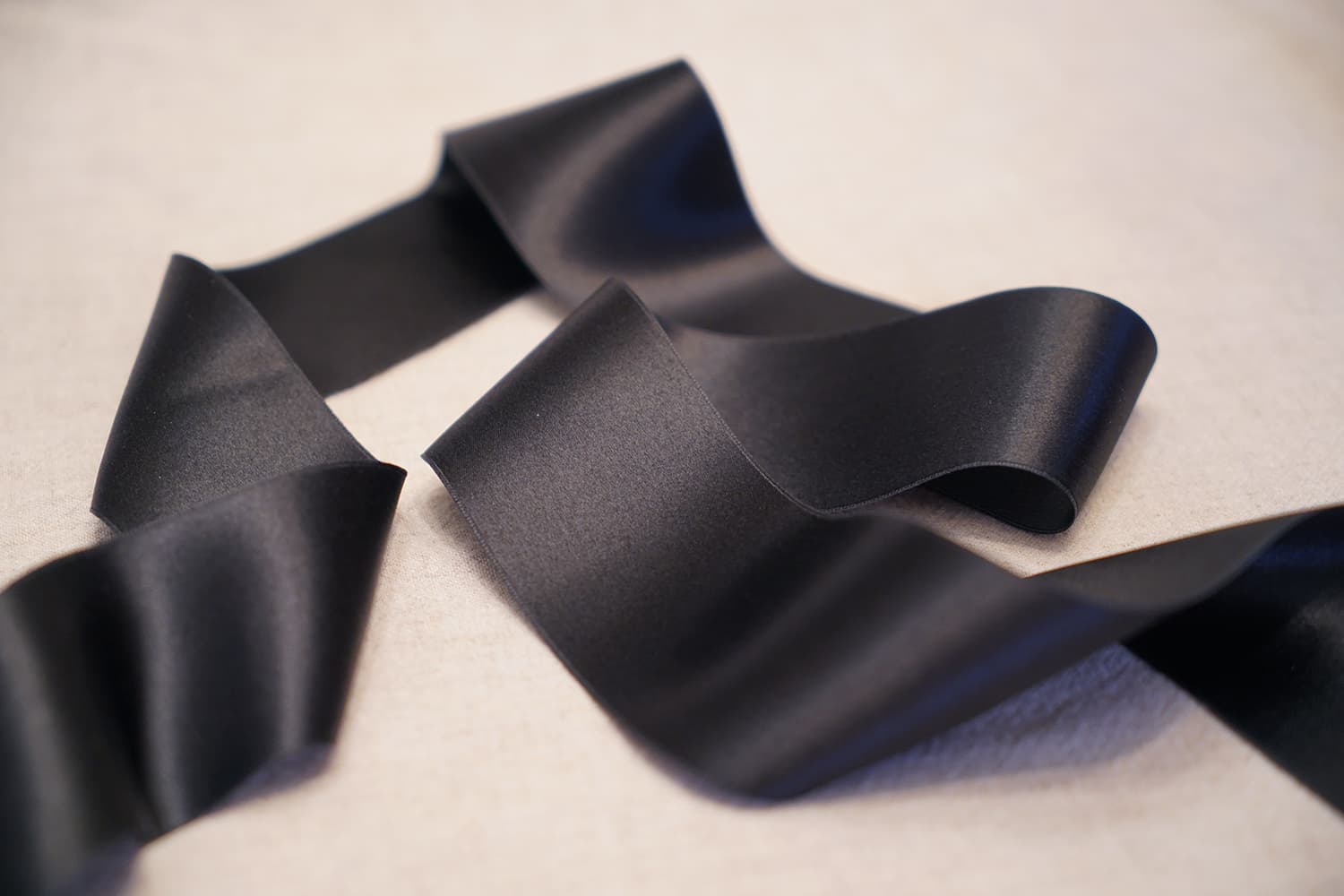 Remnant 2″ Black Silk Satin Ribbon, 8″ long