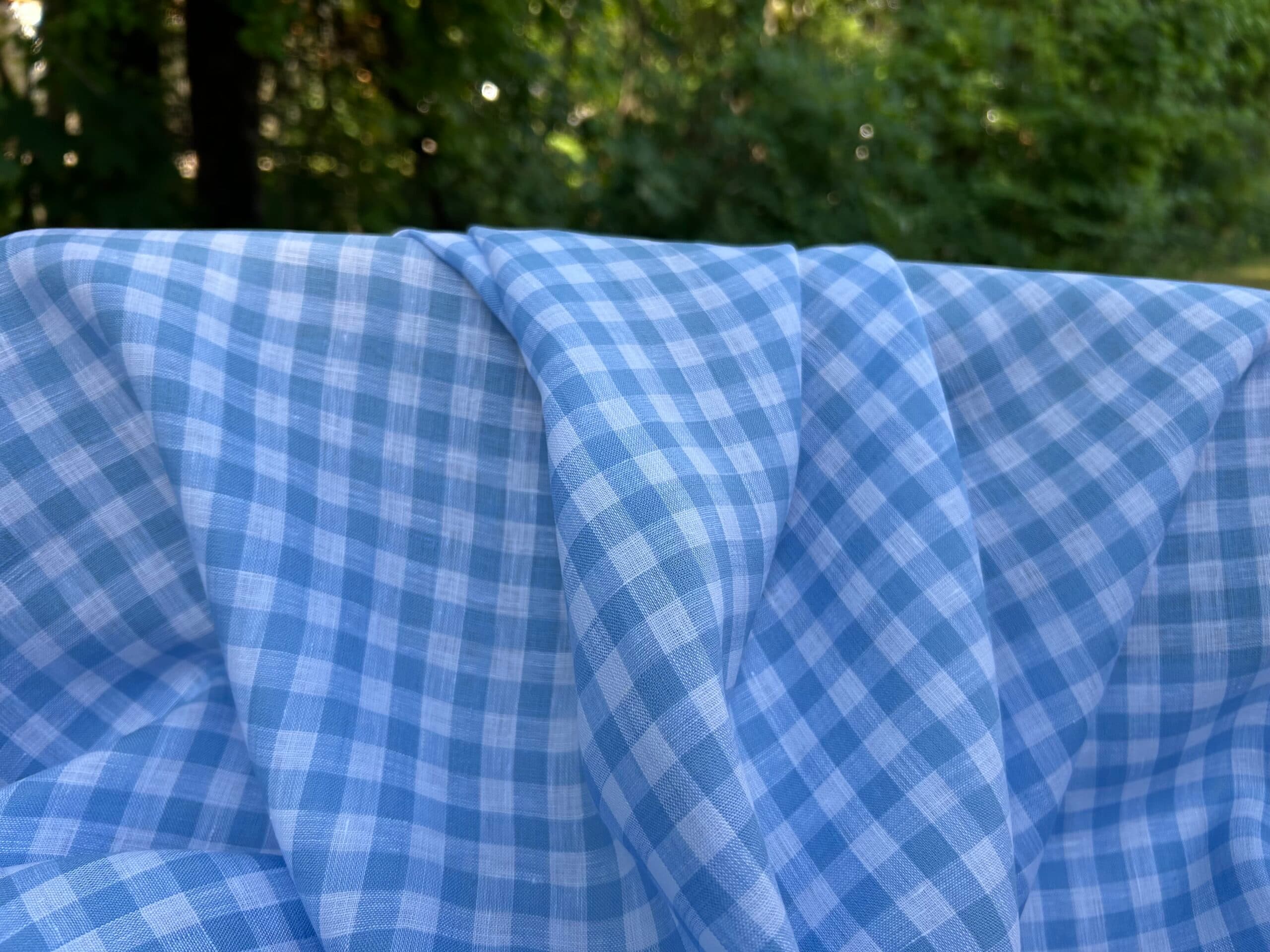Remnant Light Blue & White Check Linen, WLN 121 18″ long