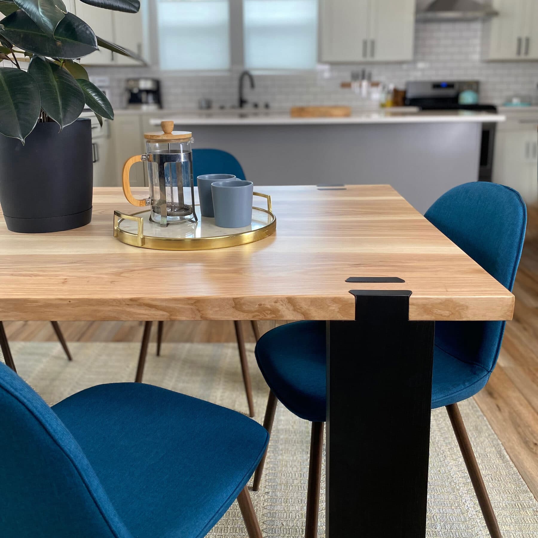 The Kenwood Table