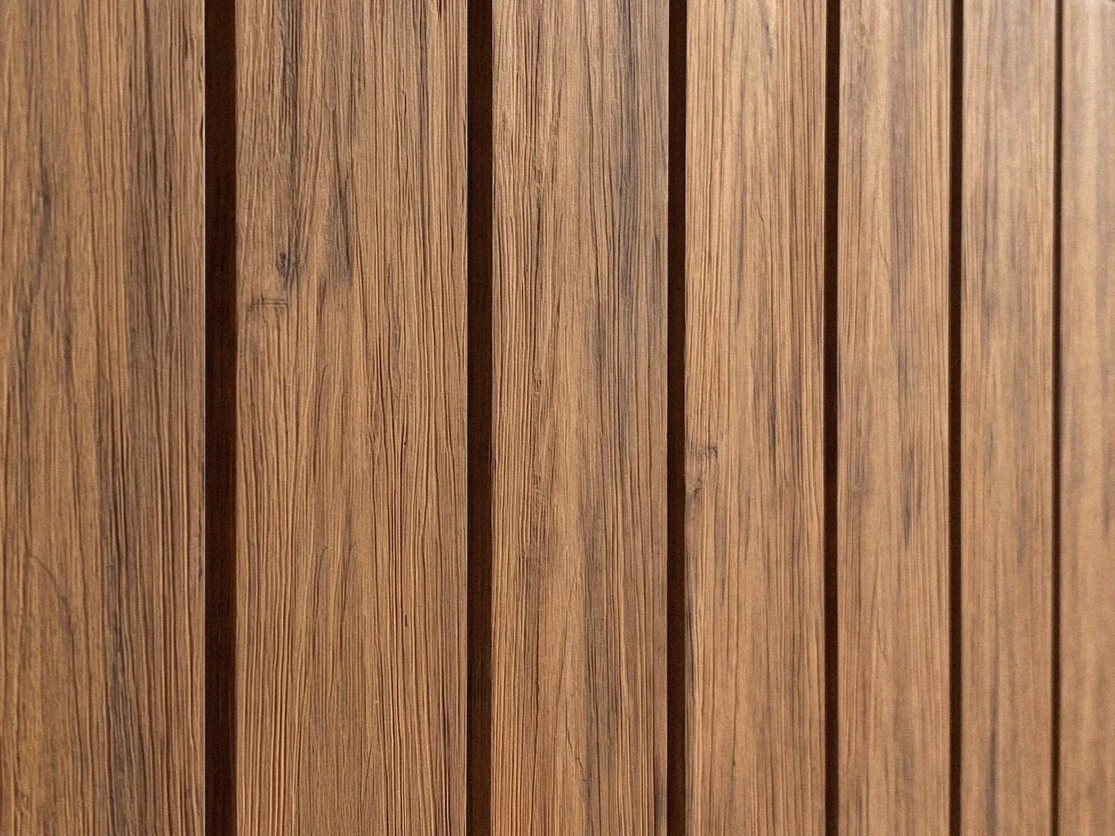 White Oak Shiplap Exterior Siding - thumbnail 3