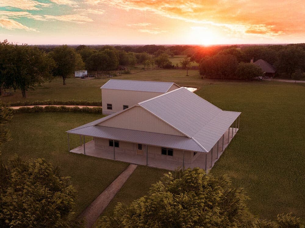 The Kaufman Barndominium + Garage