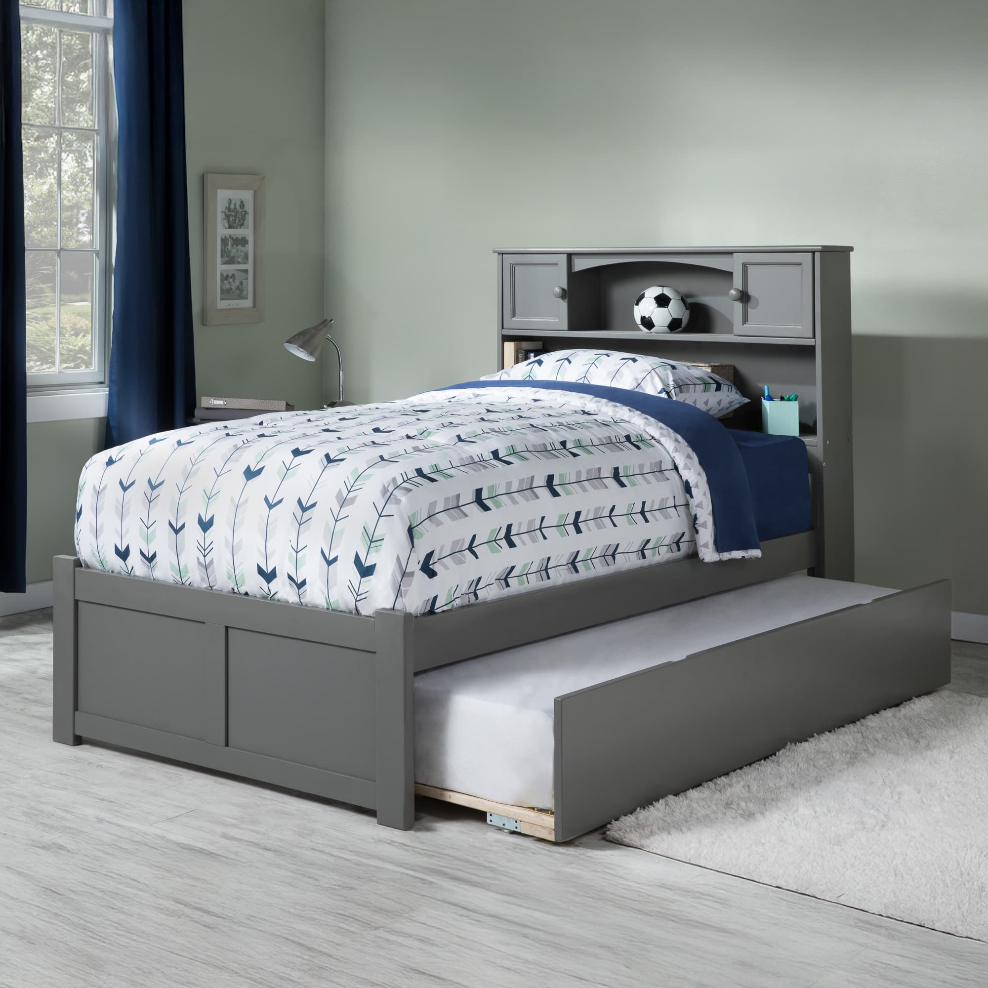 Newport Platform Bed with Footboard & Trundle