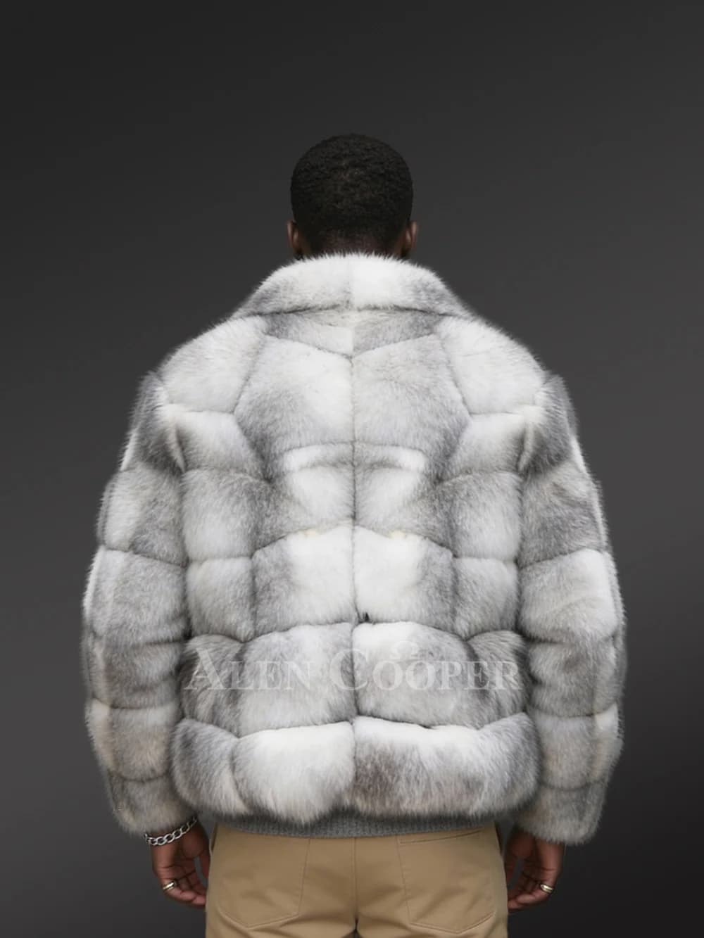 Mens Blue Fox Fur Coat for Luxurious Wearing Experience - thumbnail 4