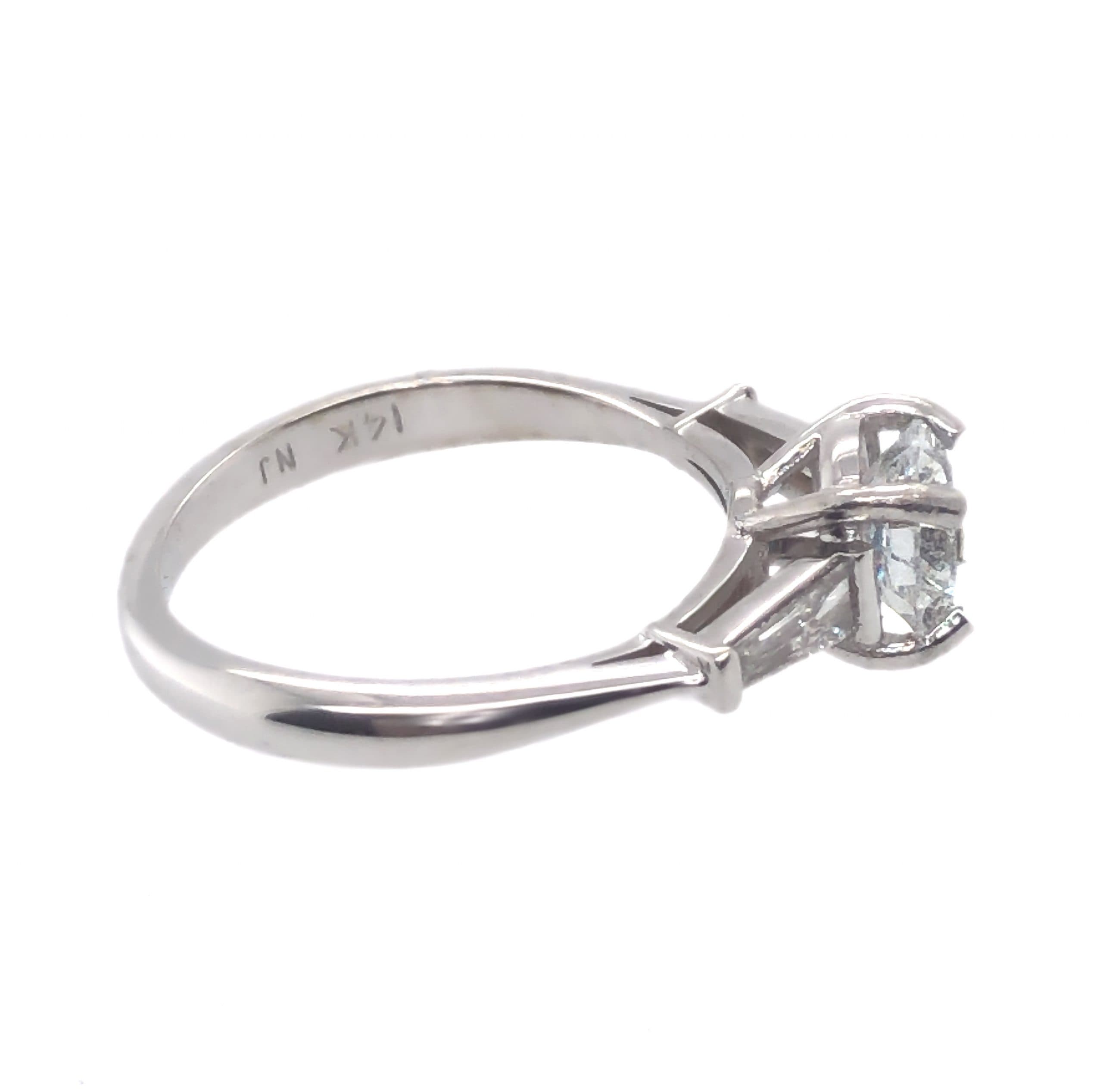 14K WHITE GOLD TAPERED BAGUETTE DIAMOND RING MOUNTING - thumbnail 2