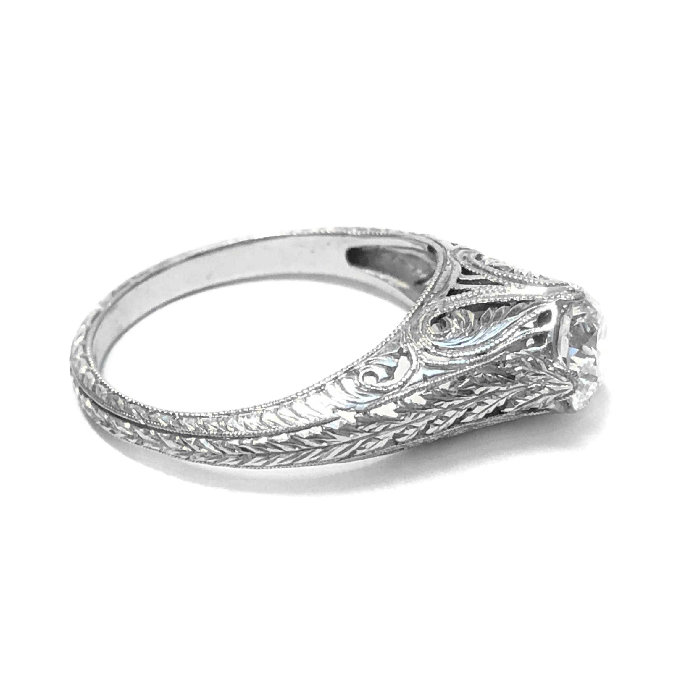 PLATINUM ART DECO VINTAGE FILIGREE DIAMOND RING - thumbnail 3