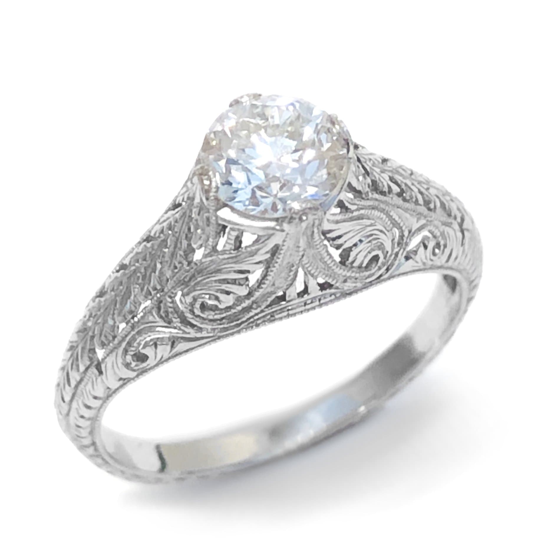 PLATINUM ART DECO VINTAGE FILIGREE DIAMOND RING