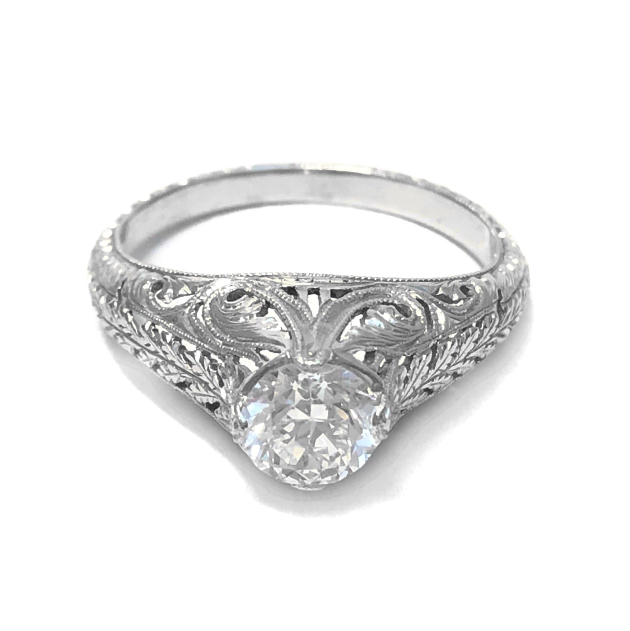 PLATINUM ART DECO VINTAGE FILIGREE DIAMOND RING - thumbnail 4