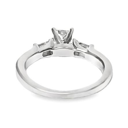 WHITE GOLD DIAMOND ENGAGEMENT STYLE RING - thumbnail 3