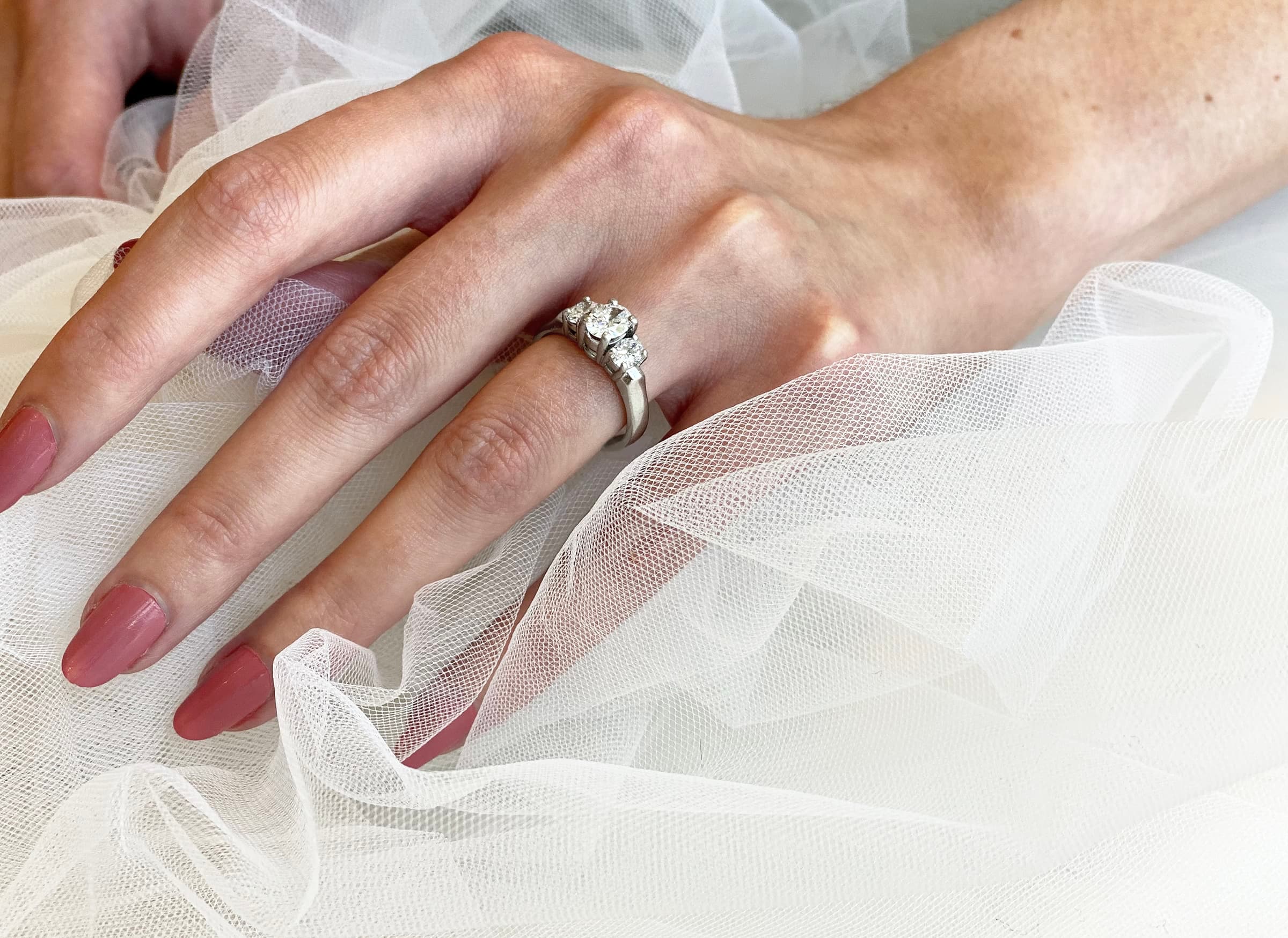 PLATINUM 3 DIAMOND RING - thumbnail 2