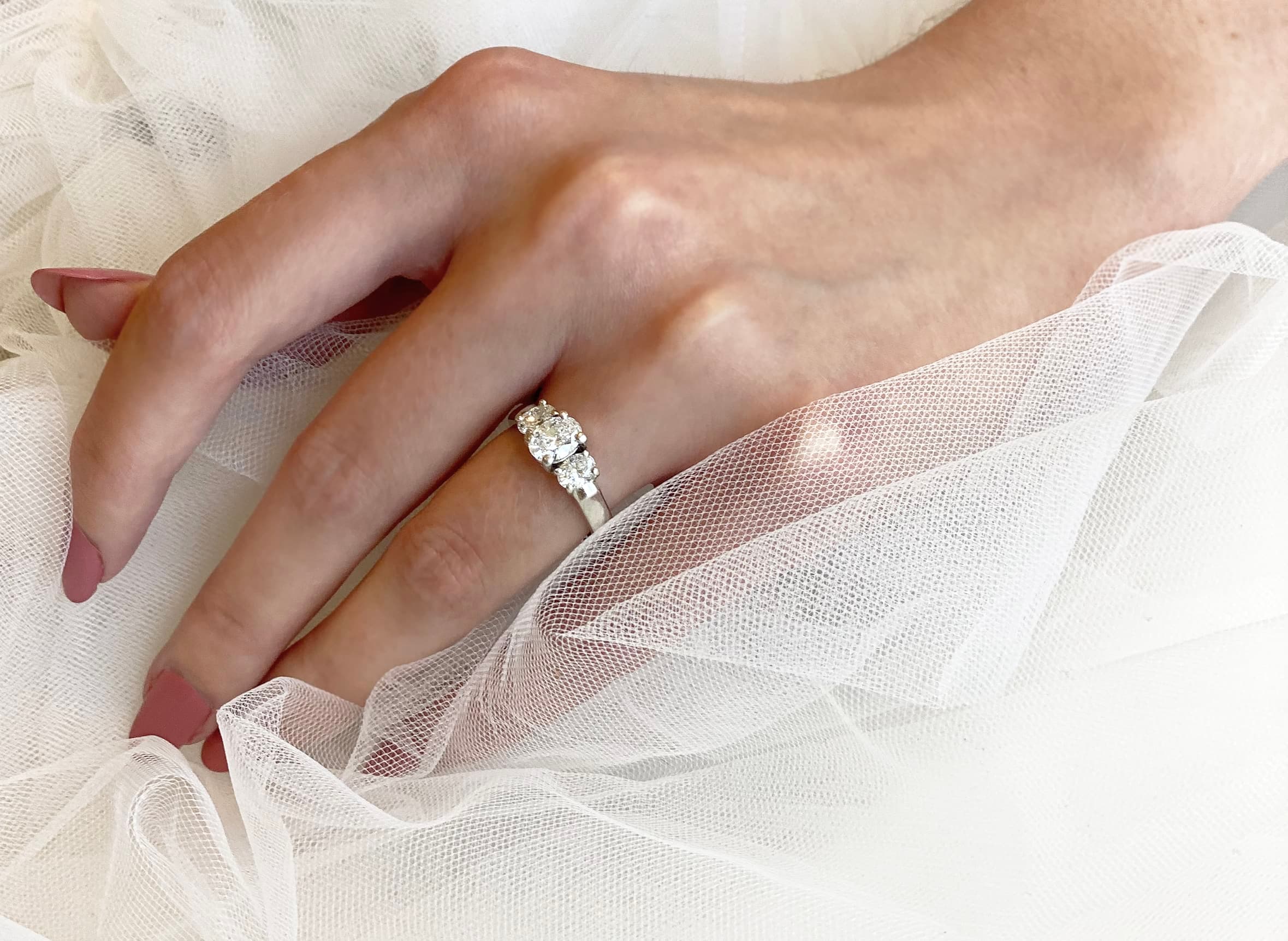 PLATINUM 3 DIAMOND RING - thumbnail 3
