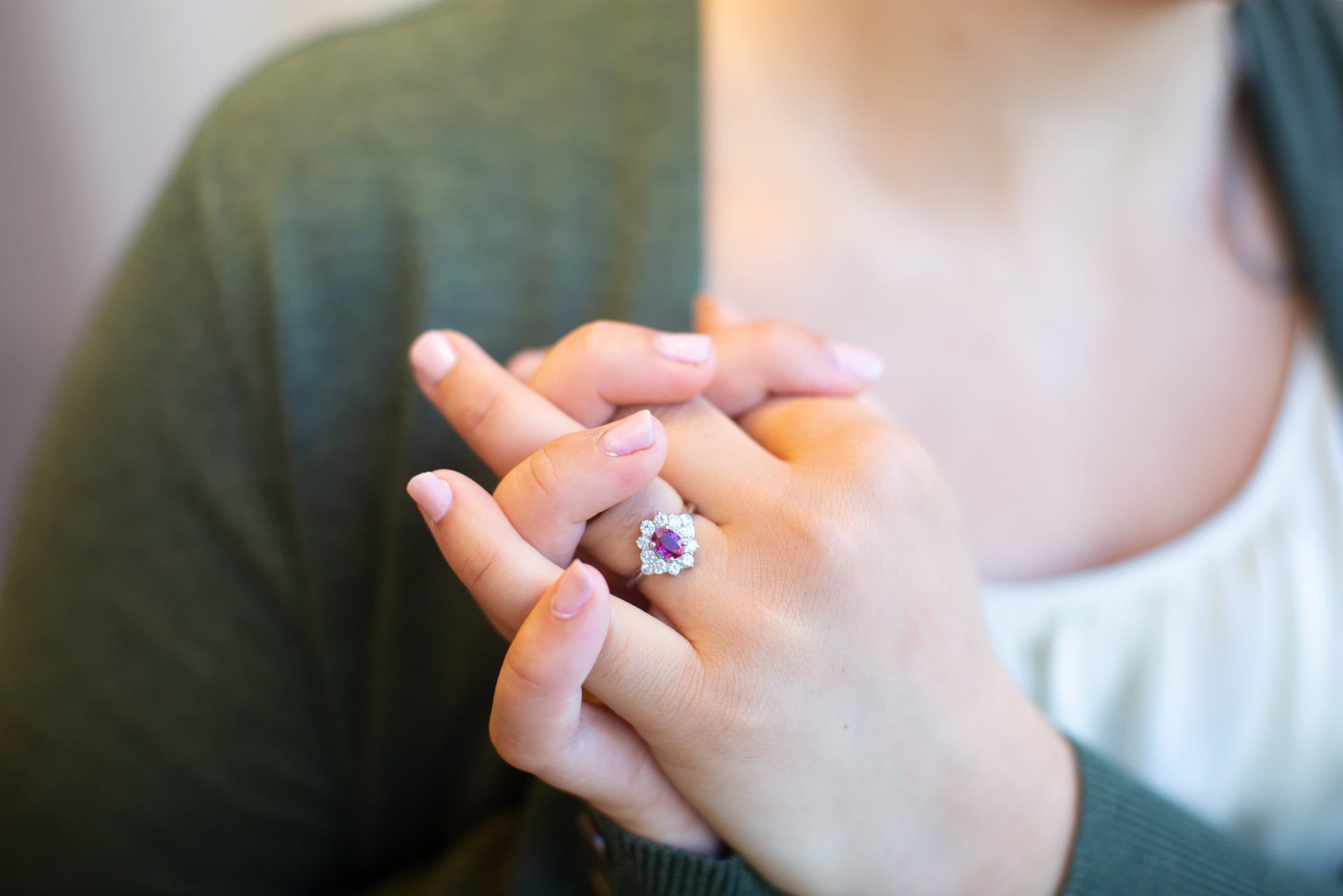PLATINUM VINTAGE RUBELLITE TOURMALINE DIAMOND RING - thumbnail 3