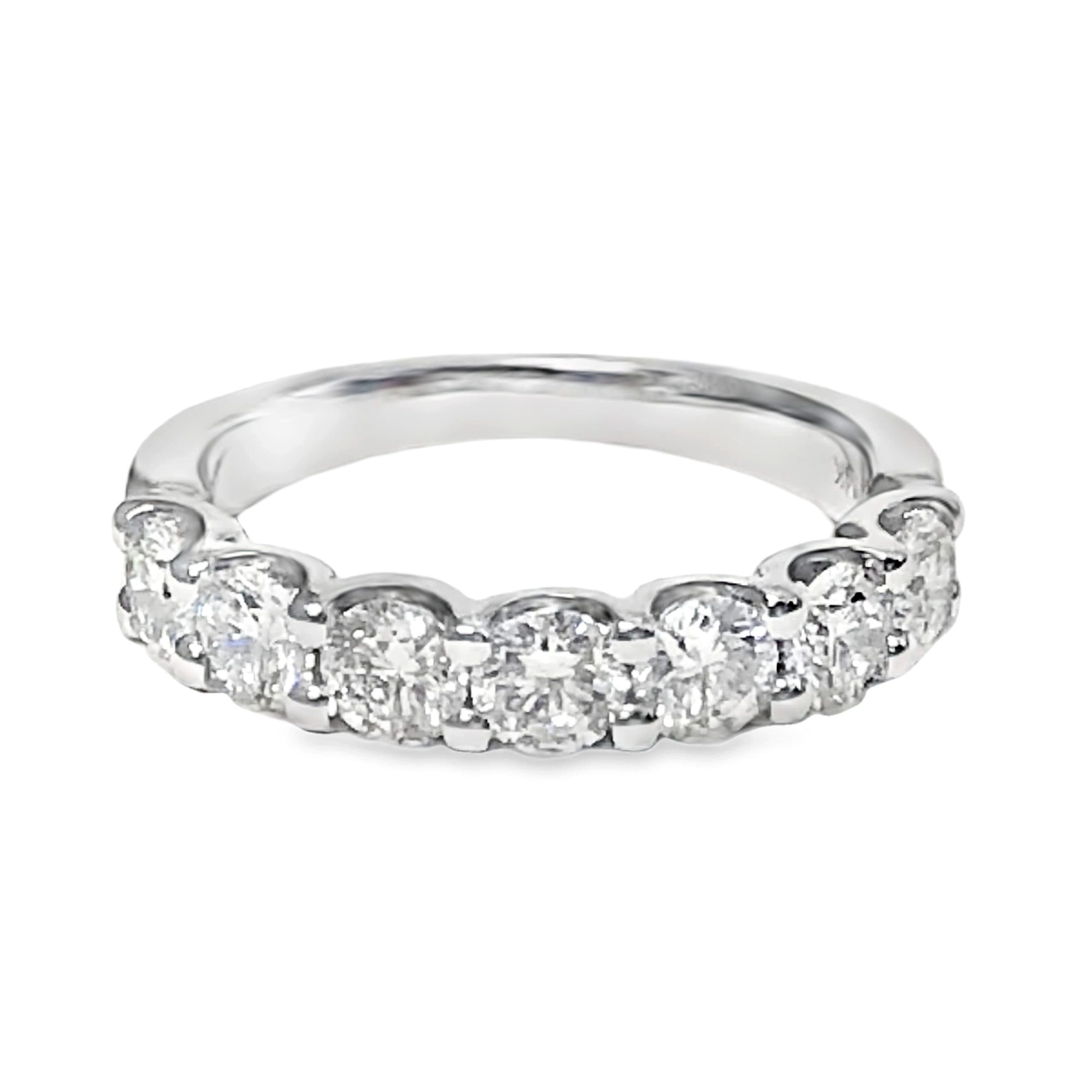 WHITE GOLD 7 DIAMOND WEDDING RING