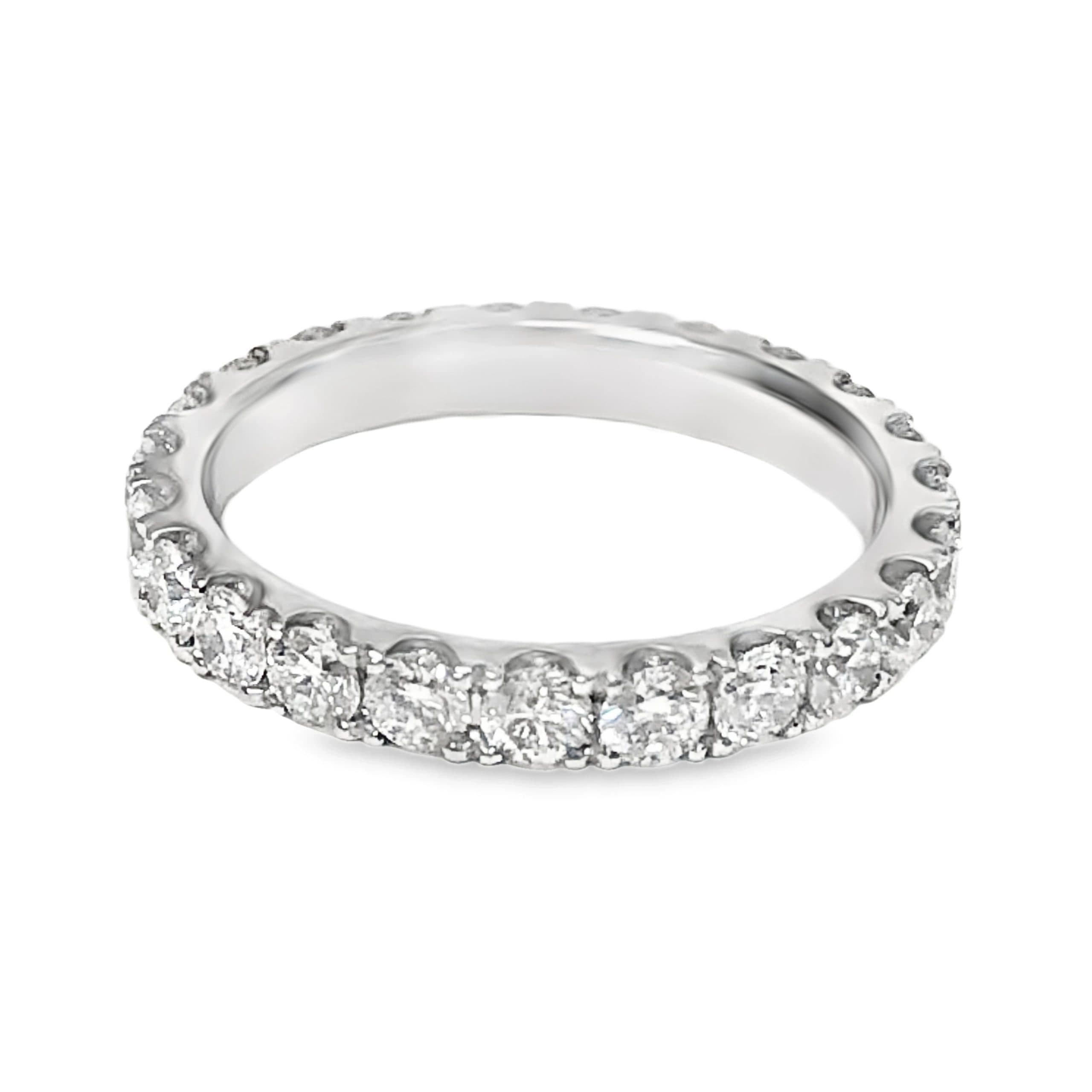 WHITE GOLD DIAMOND ETERNITY RING