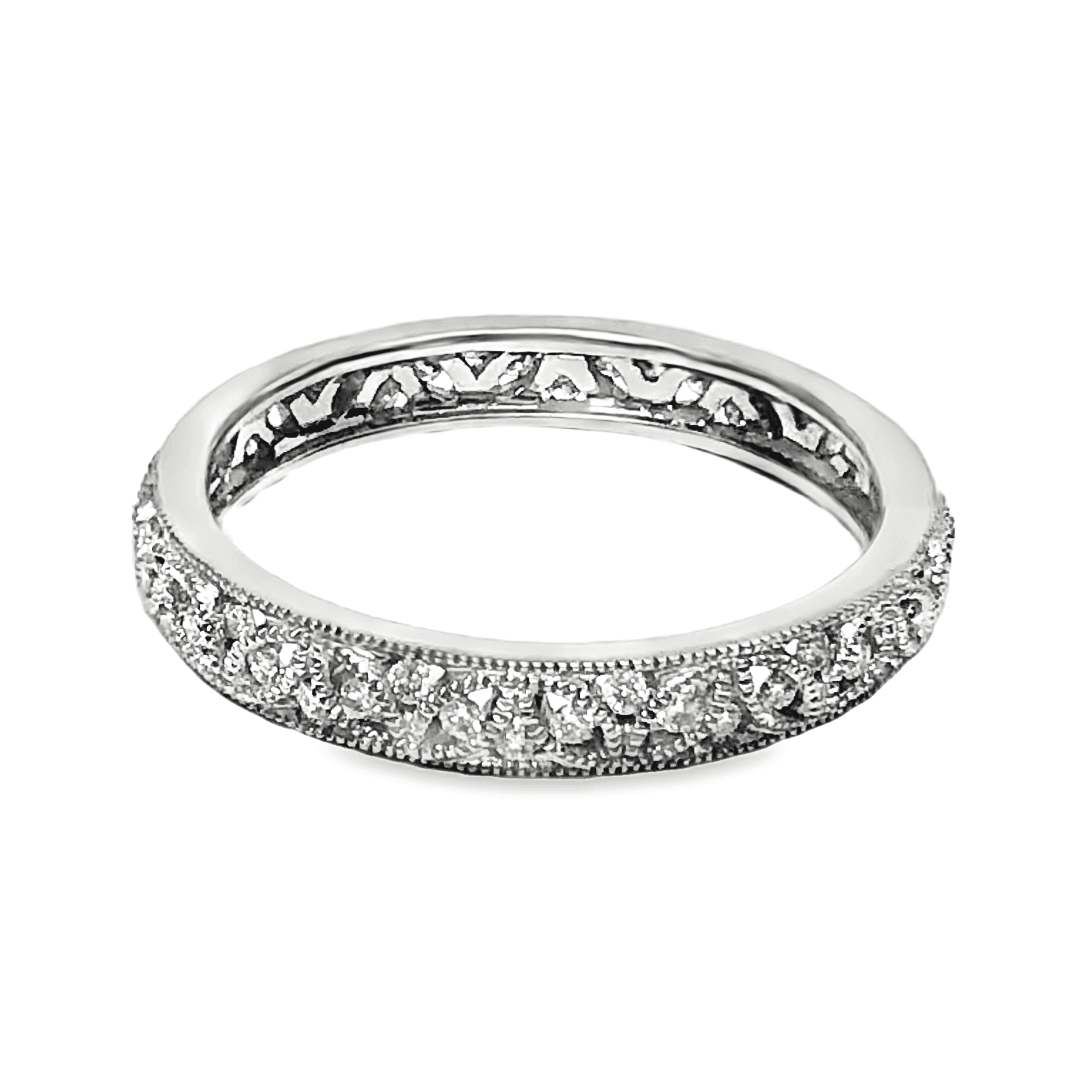 WHITE GOLD DIAMOND ETERNITY RING