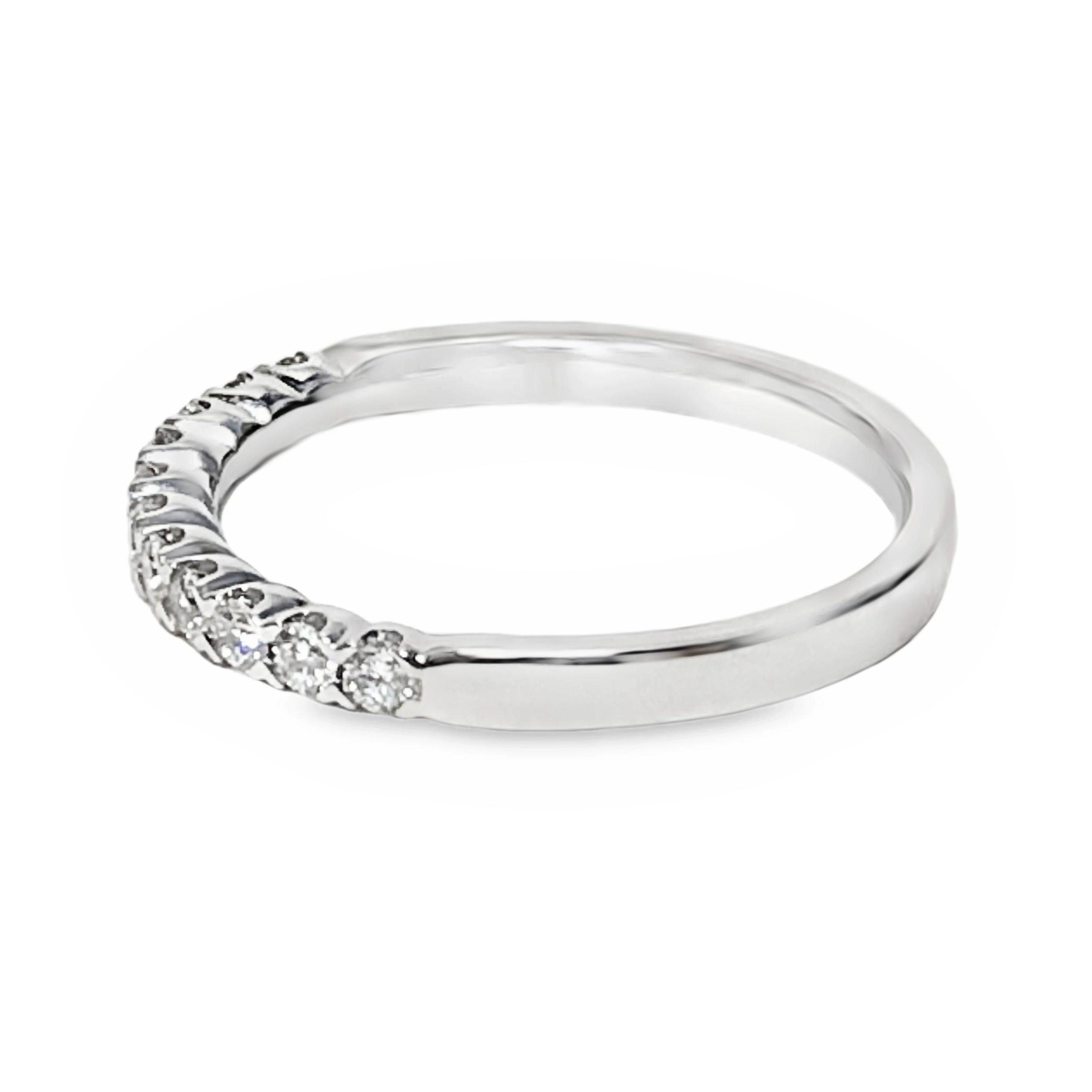18K WHITE GOLD DIAMOND WEDDING RING - thumbnail 2