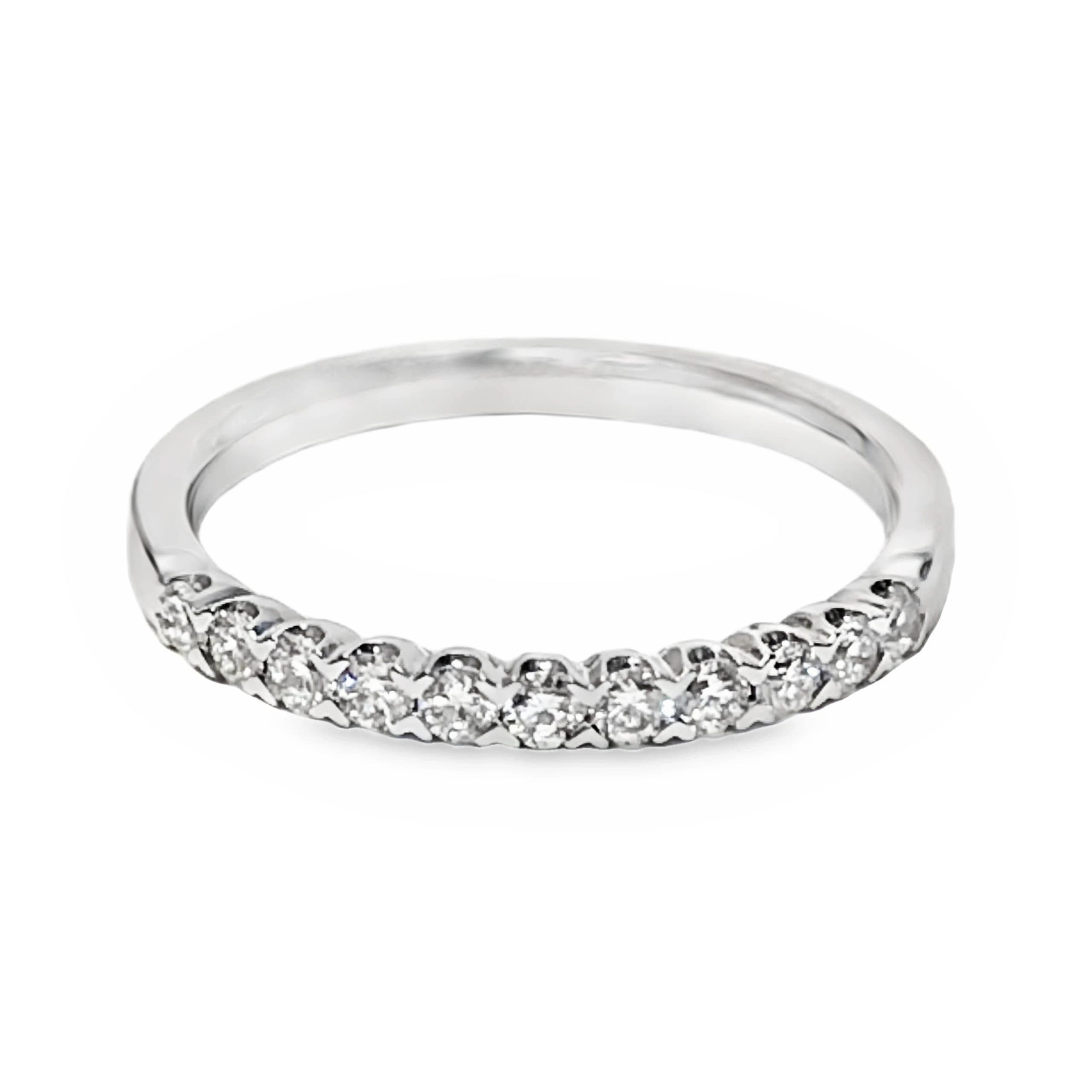 18K WHITE GOLD DIAMOND WEDDING RING