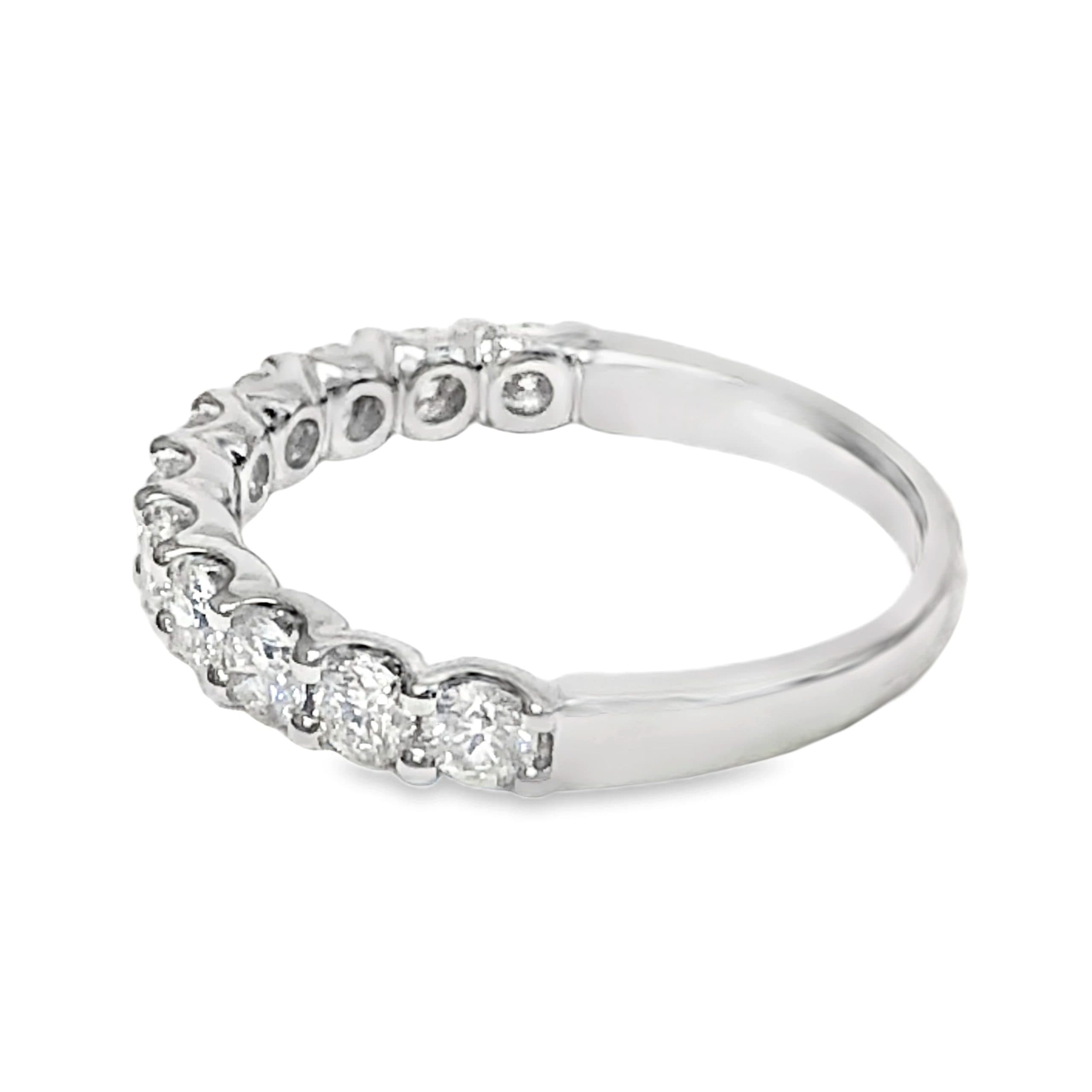 WHITE GOLD 11 DIAMOND WEDDING RING - thumbnail 2