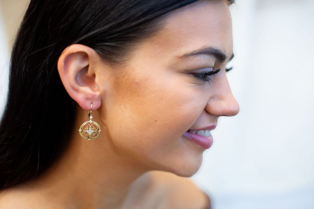 YELLOW GOLD DIAMOND DROP EARRINGS - thumbnail 4