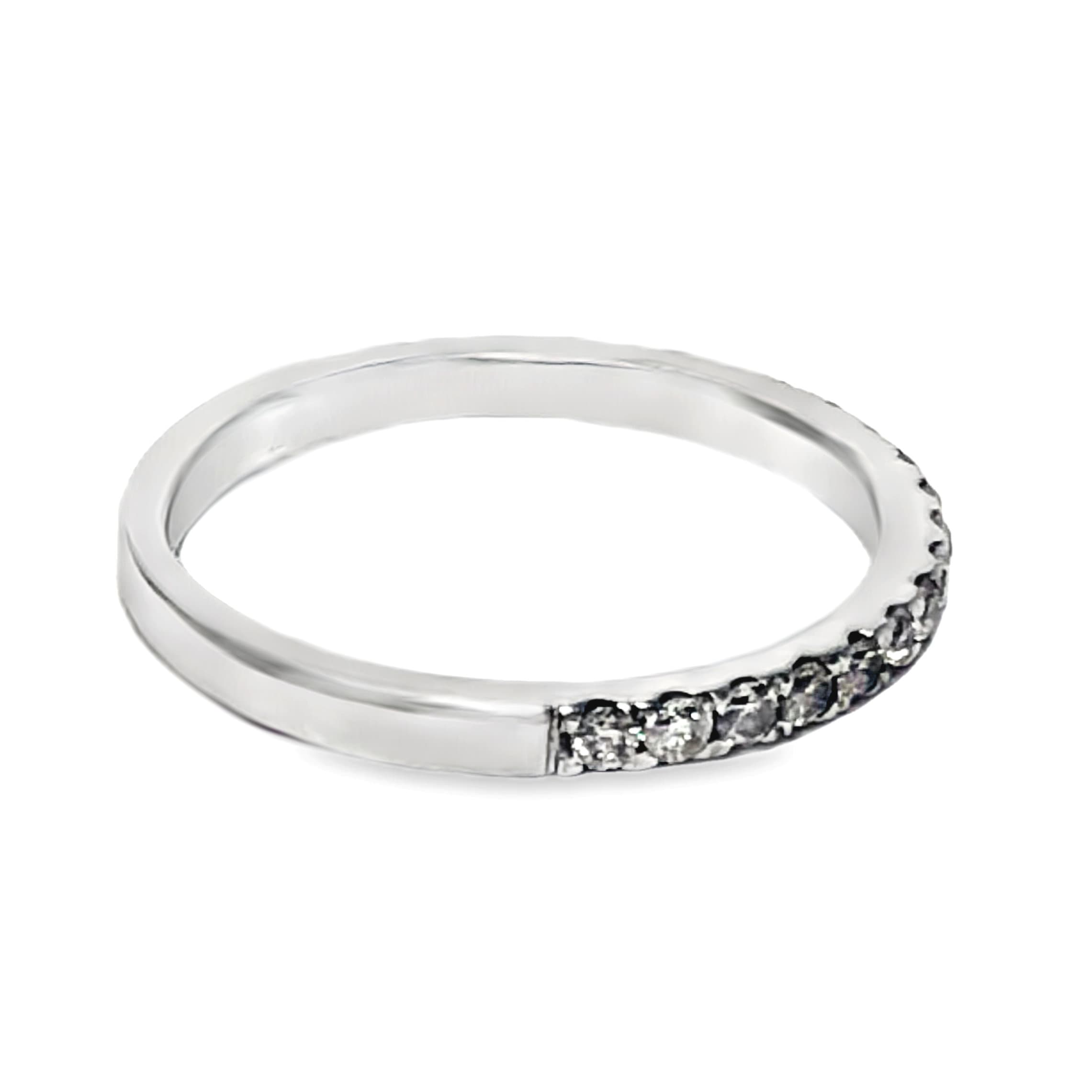 14K WHITE GOLD DIAMOND WEDDING RING - thumbnail 2