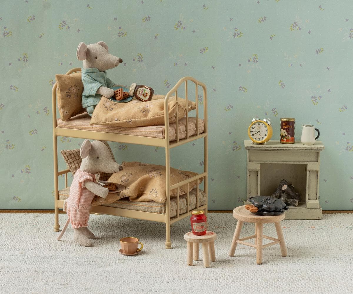 Maileg Bunk Bed for Mouse in Wheat - thumbnail 2