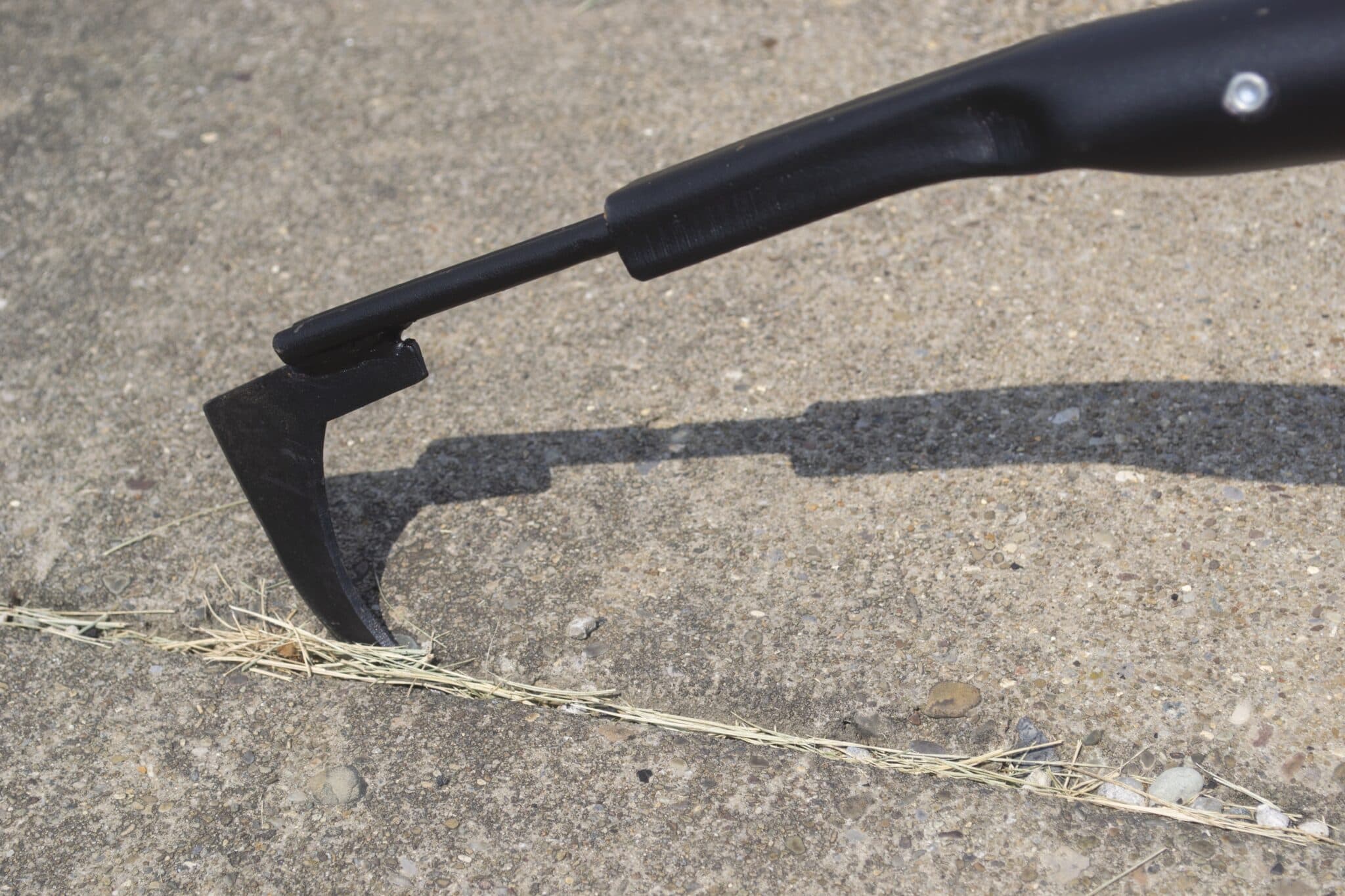 Bean Hook / Paver Weeder with Fiberglass Handle - thumbnail 7